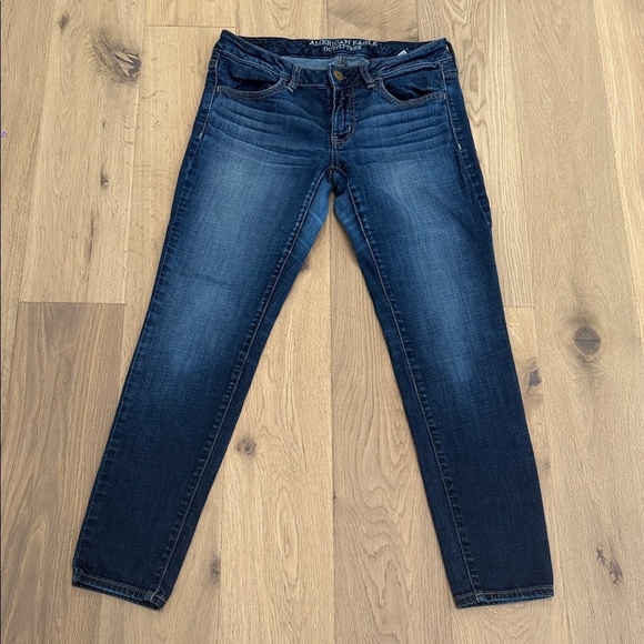 American Eagle Outfitters Denim - American Eagle Dark Blue Super Stretch Skinny Jeans – Size 6 Short